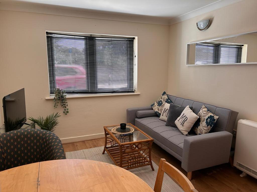 Sea Breeze Apartments Porthcawl - Ground Floor Nottage Εξωτερικό φωτογραφία